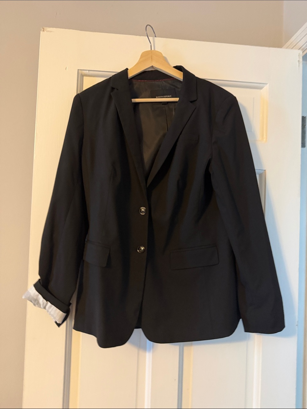 Banana Republic Black Women's Blazer - Two-Button Tailored Jacket